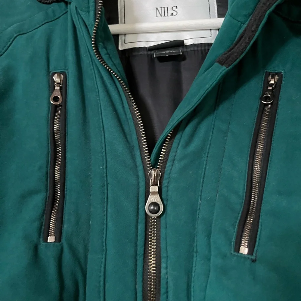Nils Puffer Jacket with hood and belt - Picture 5 of 9